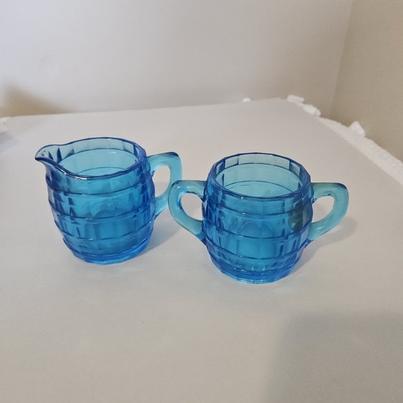 Blue Glass Creamer and Sugar Set - Picture 6 of 14